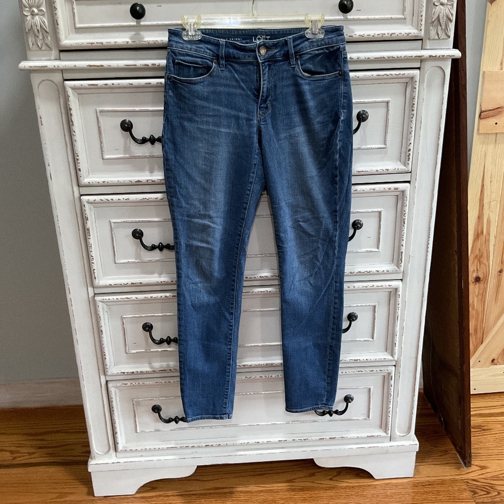 Loft curvy skinny jeans 28/6
